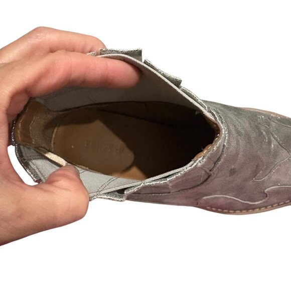 Forever 21 Silver Ankle Cowboy Boots Size 7 - Picture 9 of 9